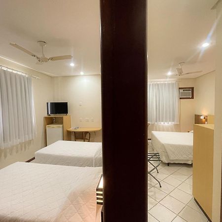 Hotel Plaza Mar Vila Velha  Bagian luar foto