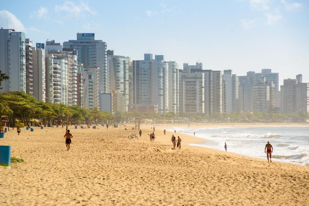 Hotel Plaza Mar Vila Velha  Bagian luar foto