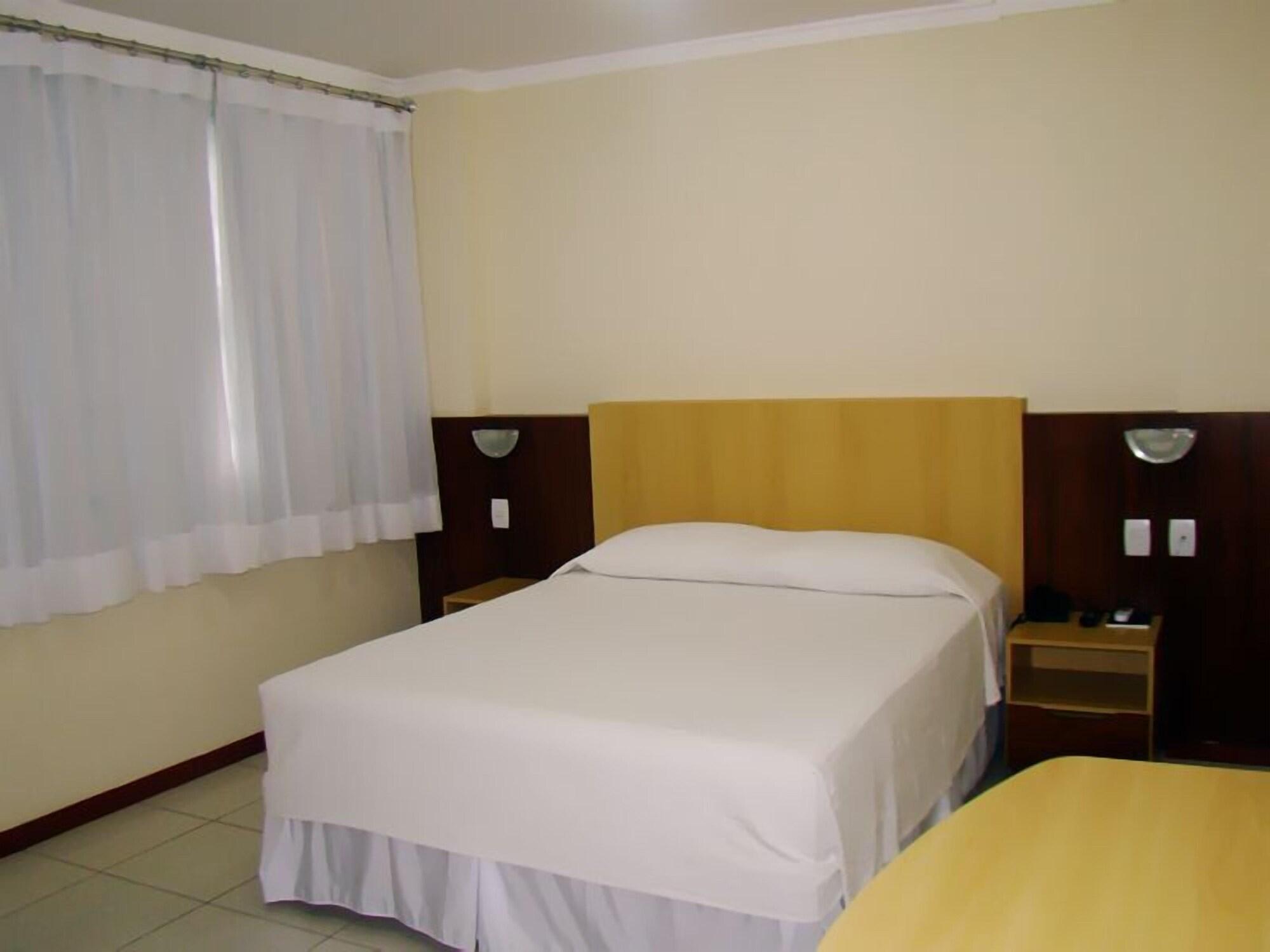 Hotel Plaza Mar Vila Velha  Bagian luar foto