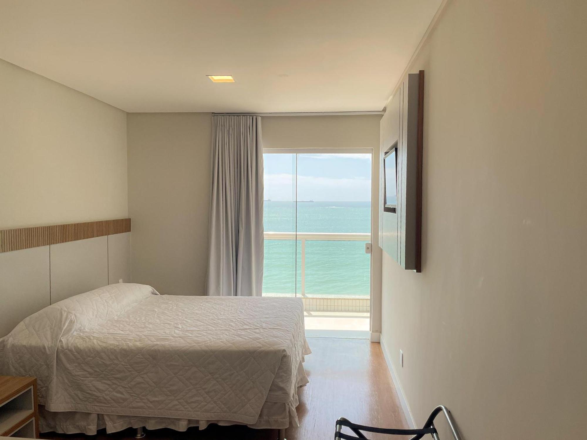 Hotel Plaza Mar Vila Velha  Bagian luar foto